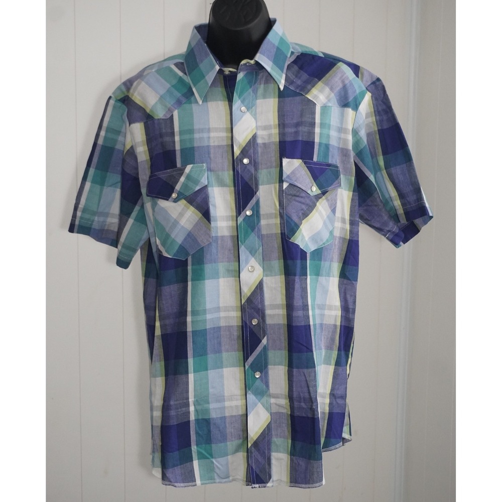 Wrangler Medium Plaid Short Sleeve Western Pearl Snap Shirt